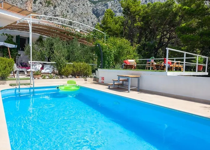 Ana * Makarska